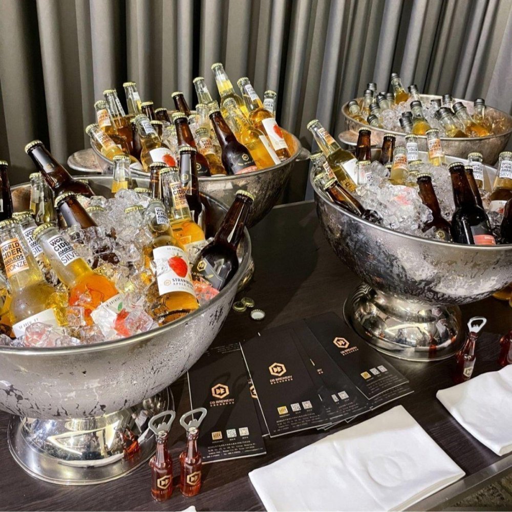 國際當代藝術博覽會『Whaaaaats』